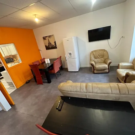 De La Gare Simple Avec Lavabo * تارْب